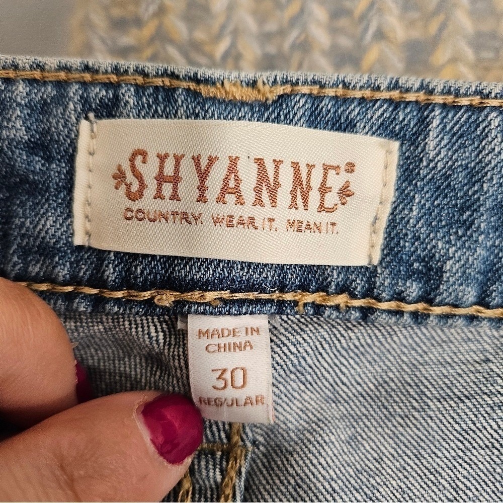 Shyanne Western Flare Jeans Women 30R Bell Bottom Light Wash Distressed Cowgirl - Picture 3 of 11